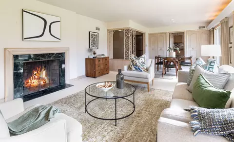 8293 N Gray Log, Fox Point, WI 53217