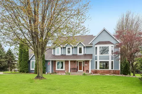 n53w26727 Arrowhead, Pewaukee, WI 53072