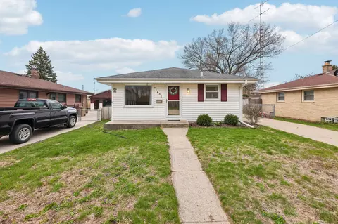 1431 24th, Kenosha, WI 53140