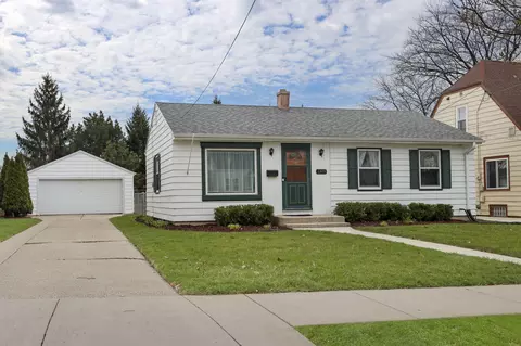 1309 E Warnimont, Milwaukee, WI 53207