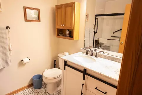 Bath - 1404 Willow, Harvard, IL 60033 photo 1 of 5