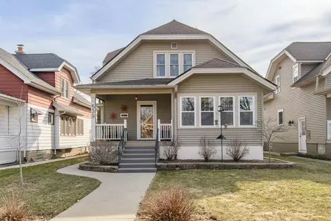 539 S 5th, West Bend, WI 53090