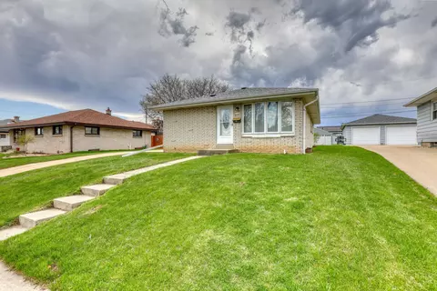 6163 S Kirkwood, Cudahy, WI 53110