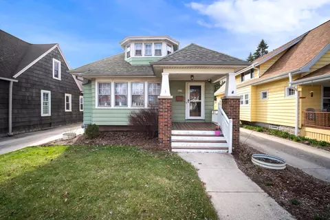 4471 N Morris, Shorewood, WI 53211