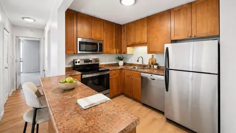 1660 N Prospect #505, Milwaukee, WI 53202