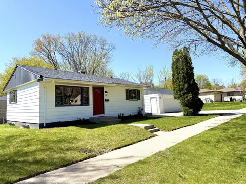 7009 W Carmen, Milwaukee, WI 53218