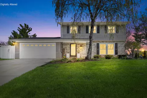 230 E Golden, Oak Creek, WI 53154