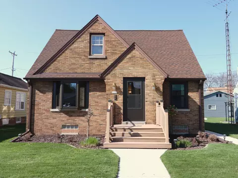 1124 Main, Sheboygan, WI 53083