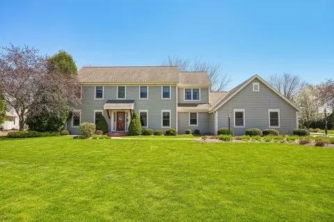 15155 Shamrock, Brookfield, WI 53005