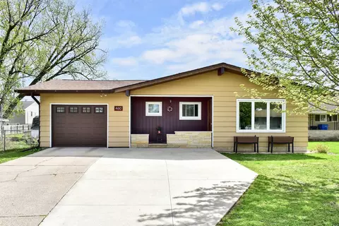 460 Junction, Winona, MN 55987