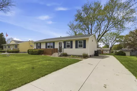 2326 Butlin, Beloit, WI 53511