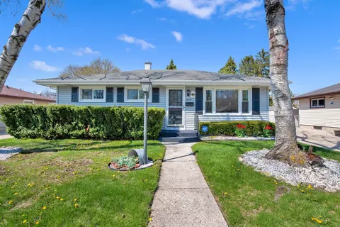 3347 Drexell, Racine, WI 53403