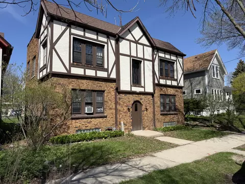 2409 S Williams, Milwaukee, WI 53207