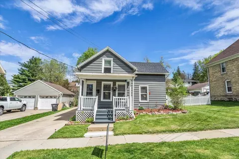 235 E Woolcock, Jefferson, WI 53549