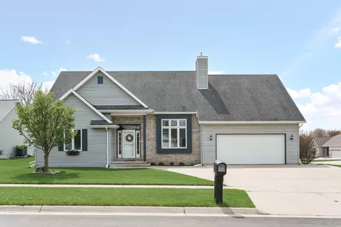 933 South, Watertown, WI 53094