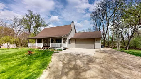n920 Us 12, Koshkonong, WI 53538