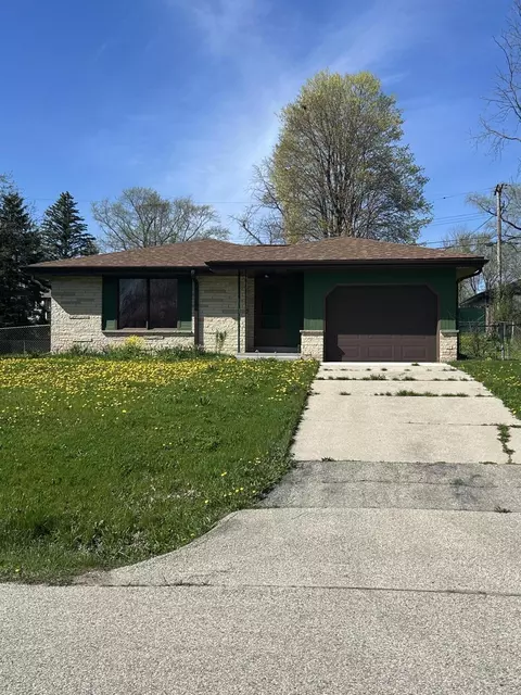 5314 W Nokomis, Brown Deer, WI 53223