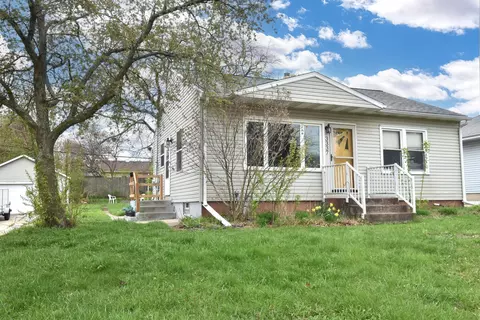 3337 E Waterford, Saint Francis, WI 53235