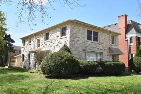 1227 E Kensington #4495 N ARDMORE AV, Shorewood, WI 53211