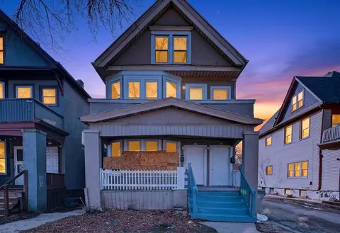 741 S 21st, Milwaukee, WI 53204