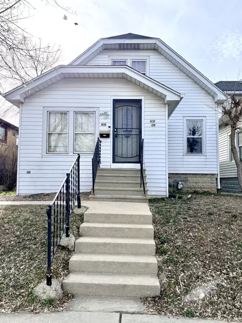 2065 S 70th, West Allis, WI 53219
