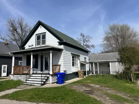7411 11th, Kenosha, WI 53143