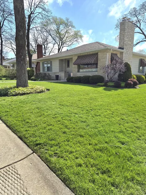 4535 Wilson, Kenosha, WI 53142