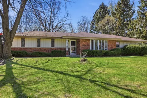 5845 S Oxford, New Berlin, WI 53146