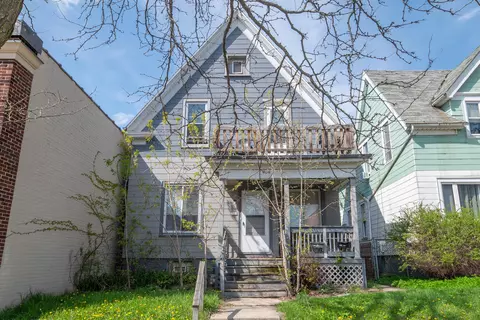 522 E Burleigh, Milwaukee, WI 53212