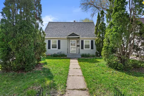5721 N 56th, Milwaukee, WI 53218