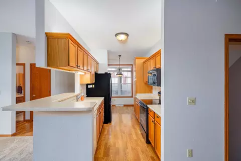 Kitchen - 7883 S Scepter #8, Franklin, WI 53132 photo 3 of 3