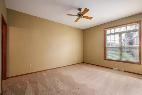 Bedroom - 7883 S Scepter #8, Franklin, WI 53132 photo 3 of 4