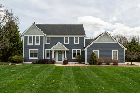 612 Hunters, Slinger, WI 53086