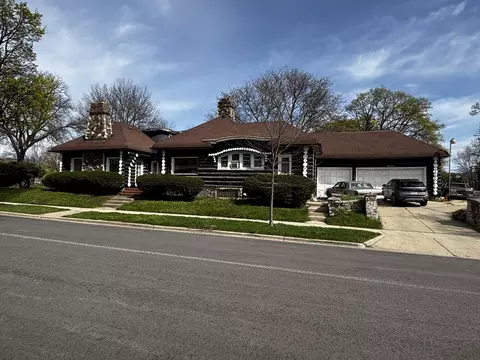 2602 N Sherman, Milwaukee, WI 53210