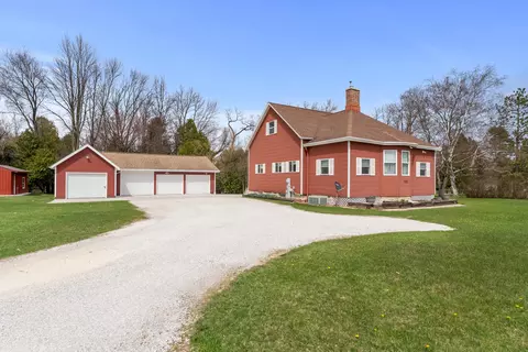1712 Crystal Spgs, Two Rivers, WI 54241