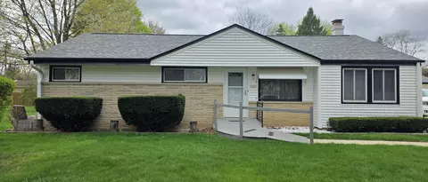 5741 S 40th, Greenfield, WI 53221