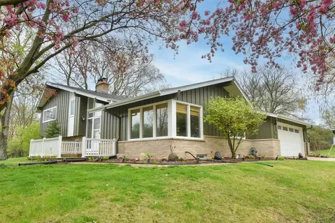 4404 Menomonee Riv, Wauwatosa, WI 53225