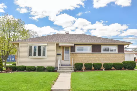 3877 E Van Eimeren, Cudahy, WI 53110