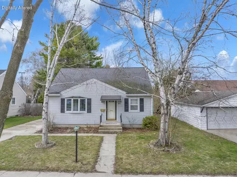 1118 Wilson, Sheboygan, WI 53081