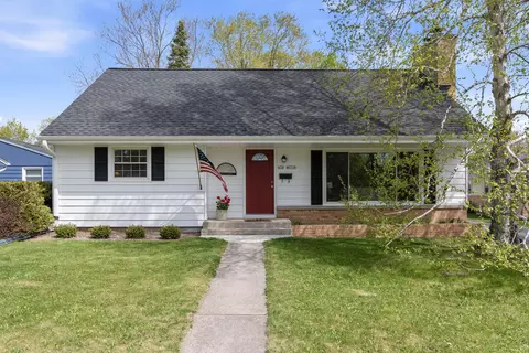 n38w6716 Wilson, Cedarburg, WI 53012