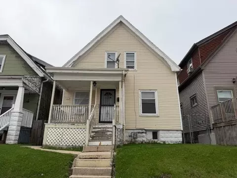 3357 N Holton, Milwaukee, WI 53212