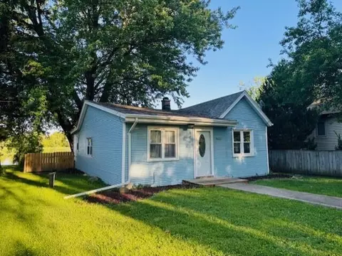 n6212 West Lake Shore Drive, Spring Prairie, WI 53105