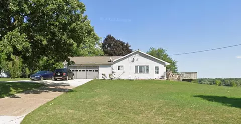 n814 Daisy Drive, Bloomfield, WI 53128