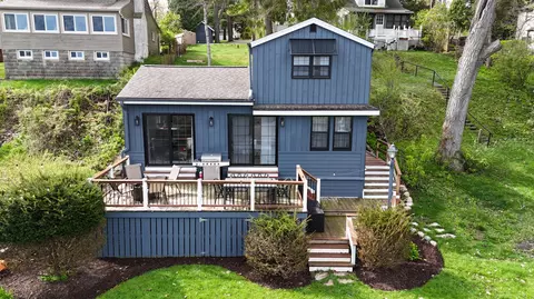 w2186 Wilmers Grove Drive, East Troy, WI 53120