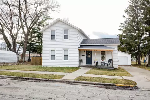 114 N 10th, Watertown, WI 53094