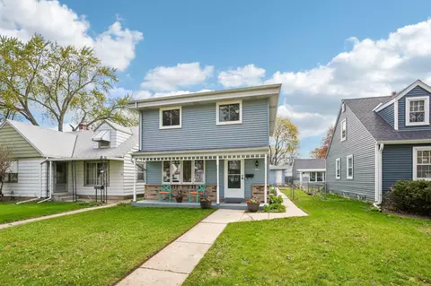 1216 S 114th, West Allis, WI 53214
