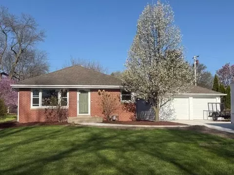 1125 Harvey, Brookfield, WI 53005