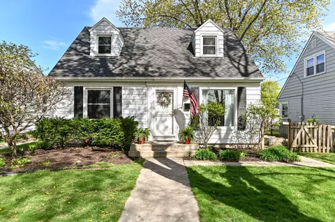 2828 N 88th, Milwaukee, WI 53222
