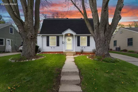 608 Pennsylvania, West Bend, WI 53095