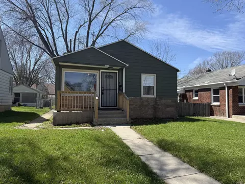 5015 N 24th, Milwaukee, WI 53209